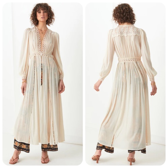 NWT Spell & the Gypsy Collective Off White Le Gauze Lace Duster - Picture 1 of 17